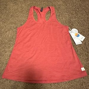 Vuori lux performance tank top
